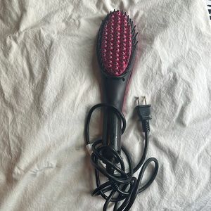 Simply straight brush